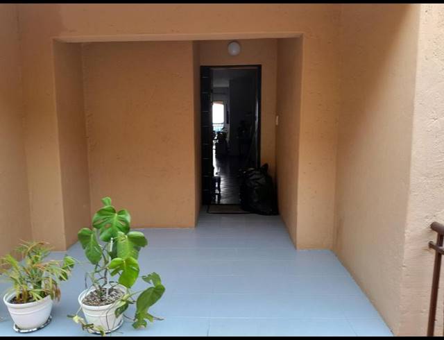 3 BEDROOM PROPERTY TO RENT IN SUNNYROCK